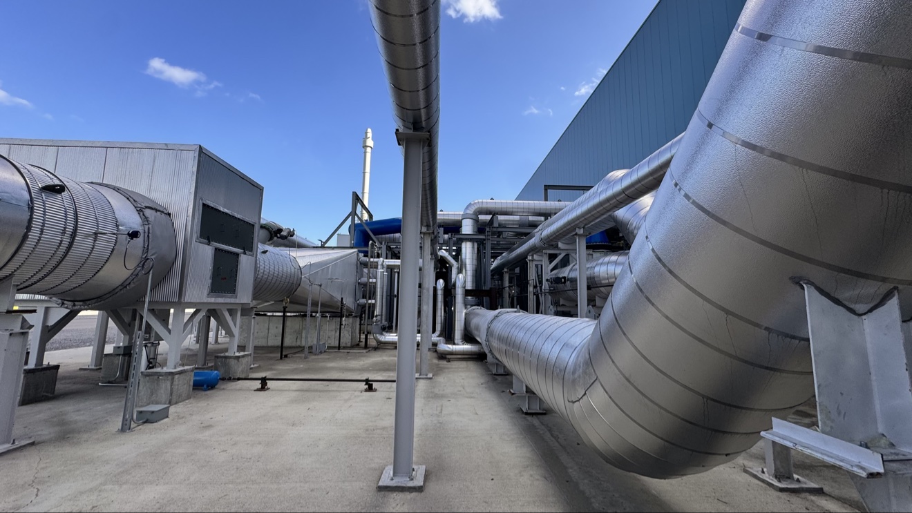 Custom removable insulation blanket fabrication and completed installation